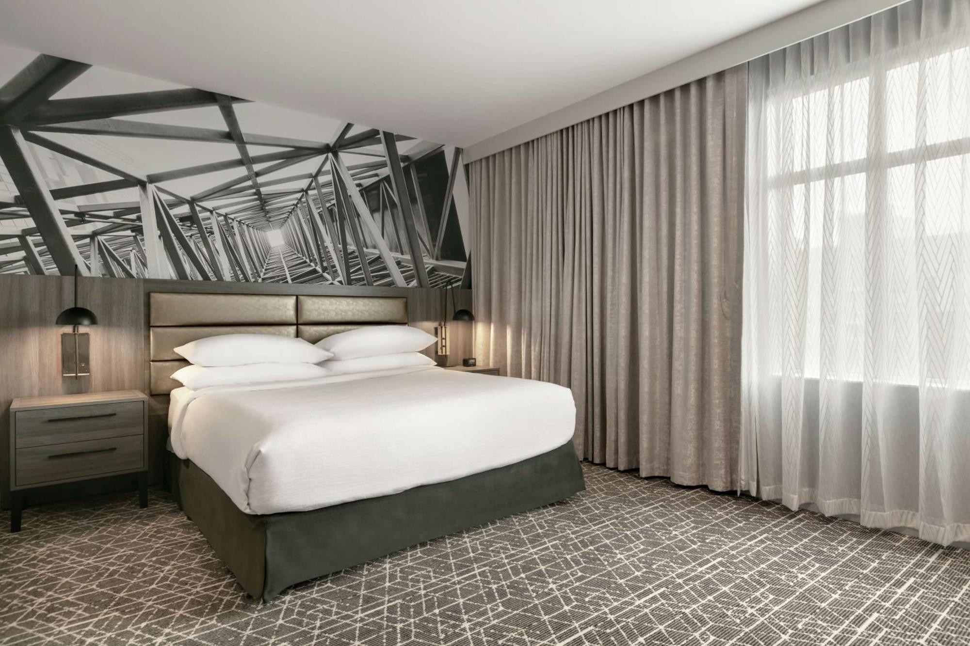 Embassy Suites By Hilton Atlanta Midtown Екстер'єр фото