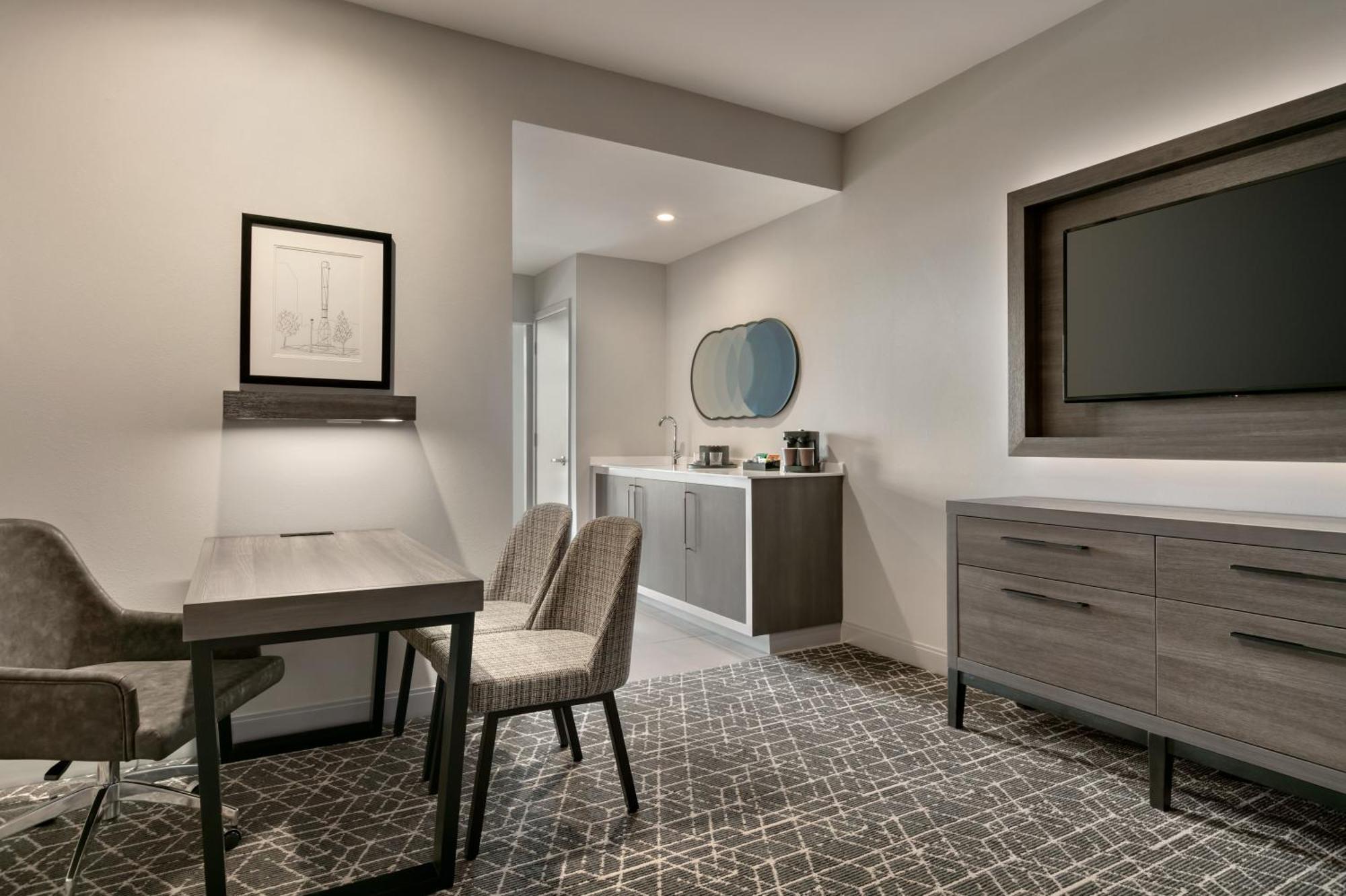 Embassy Suites By Hilton Atlanta Midtown Екстер'єр фото